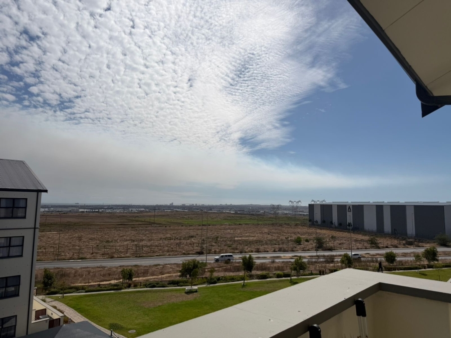 To Let 1 Bedroom Property for Rent in Atlantic Hills Western Cape